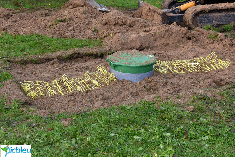 capot-citerne-enterrée-grillage-avertisseur-jaune