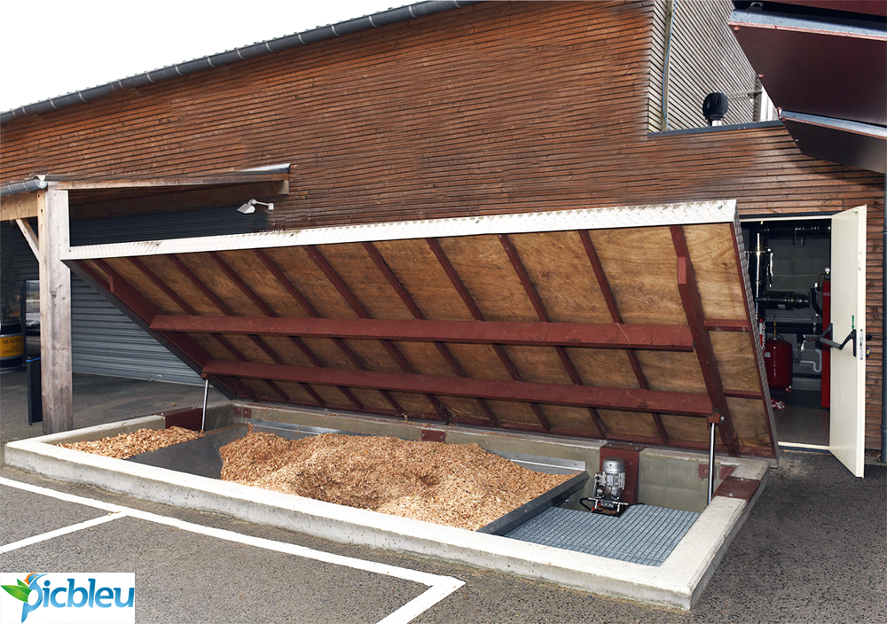 Silo-enterre-stockage-de-bois-déchiqueté-de-chauffage