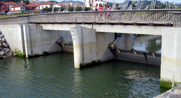 Uhabia-Bidart-Côte-Basque- porte-clapet